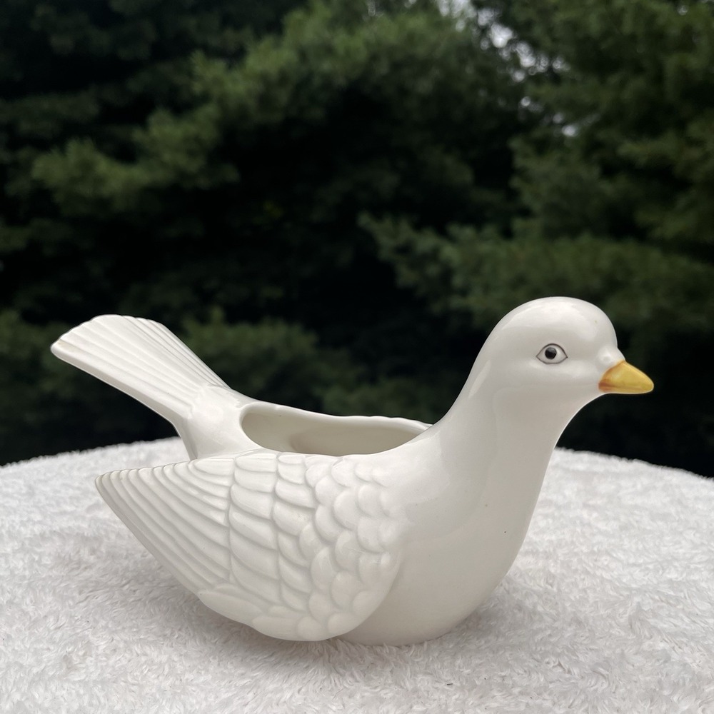 Vintage Napcoware Japan White Dove Bird Planter Ceramic Figurine Vase 5"H x 8"D